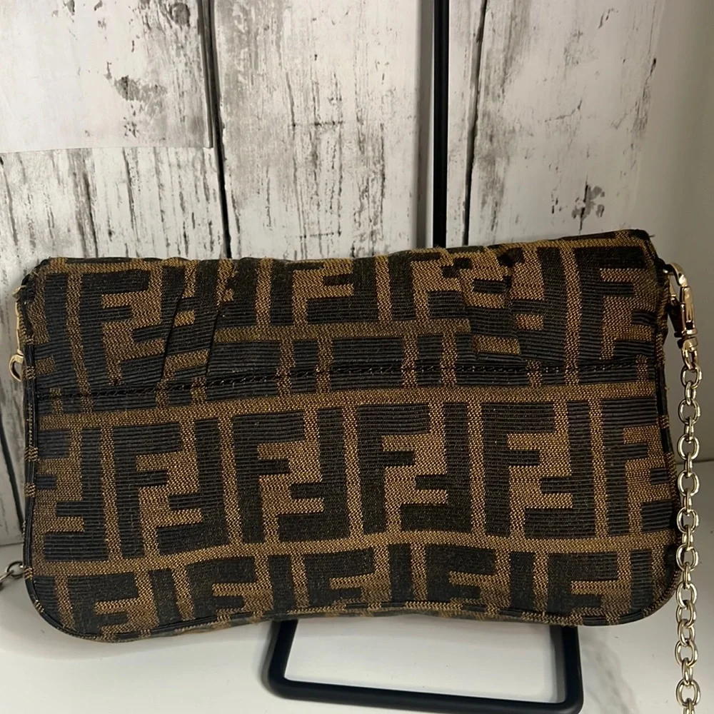 Fendi Vintage Zucca Baguette Shoulder Bag Brown Monogram Canvas Chain Strap - Picture 4 of 14